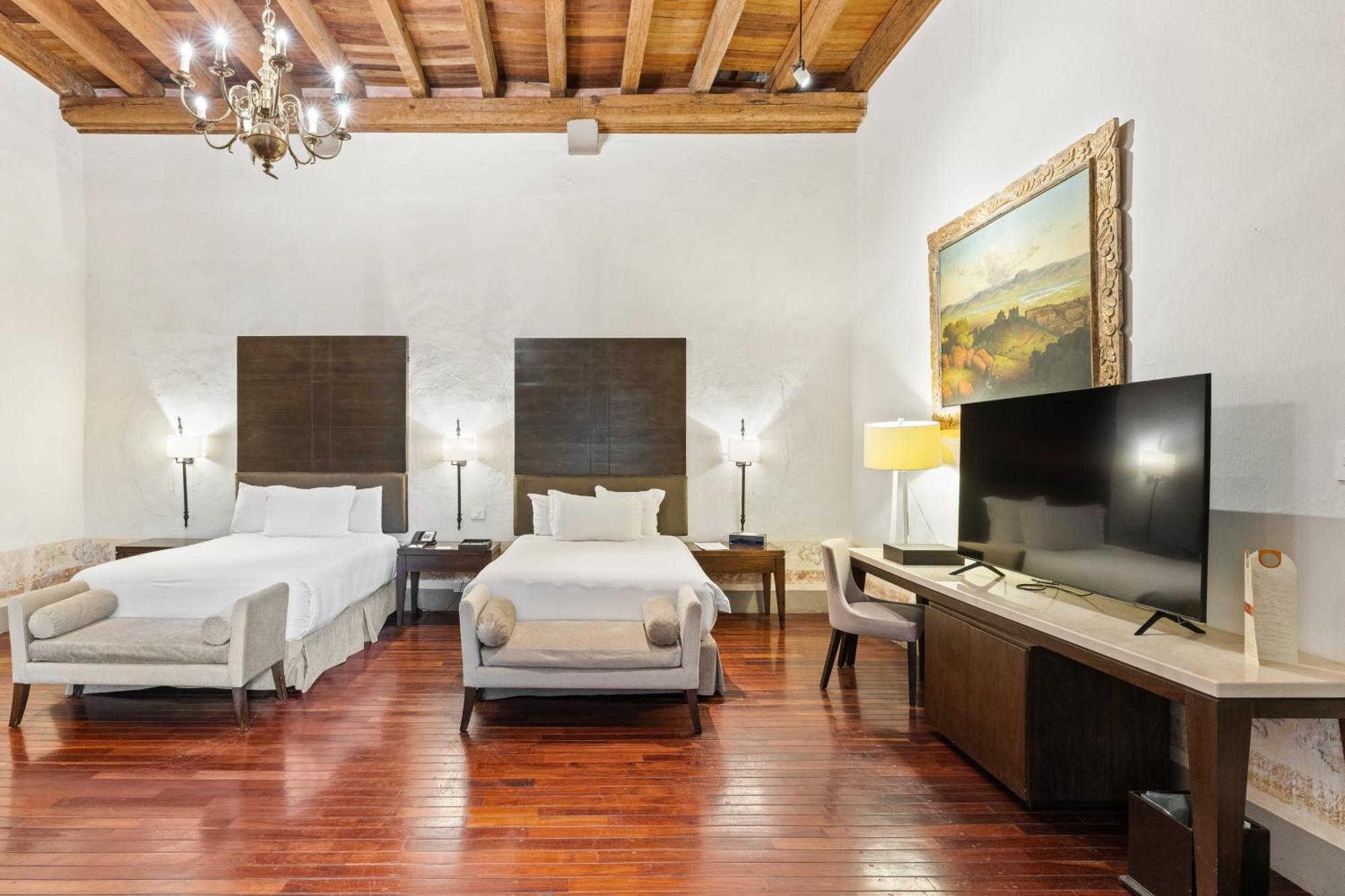 Quinta Real Puebla Hotel Ngoại thất bức ảnh A room at Hotel Casa 900